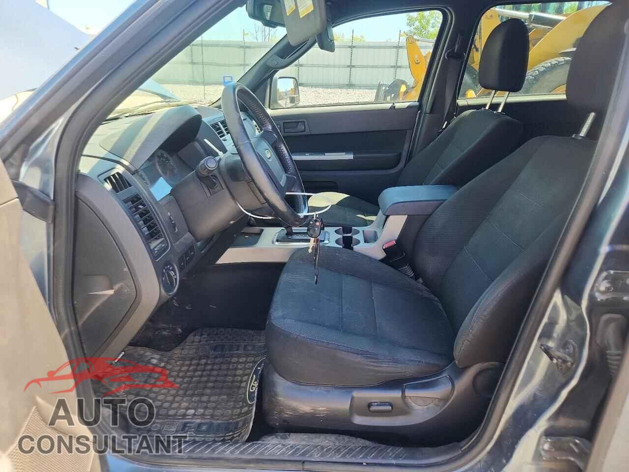 FORD ESCAPE 2010 - 1FMCU9D71AKA11362