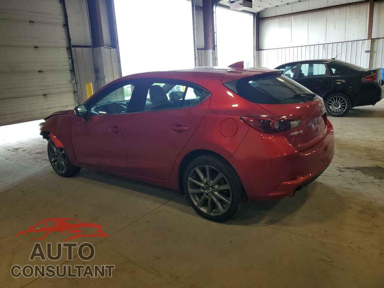 MAZDA 3 2018 - 3MZBN1M3XJM228880