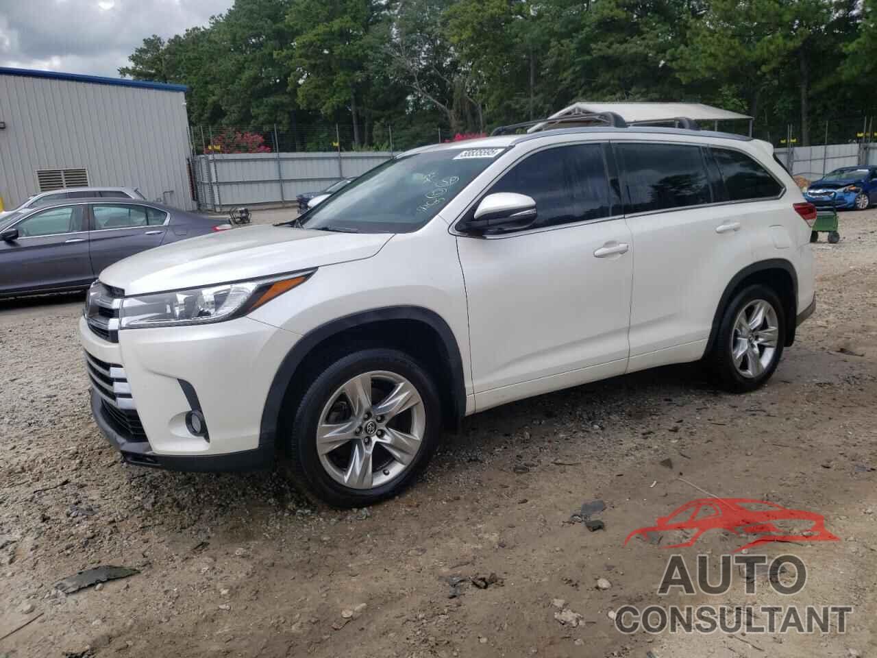 TOYOTA HIGHLANDER 2018 - 5TDDZRFH5JS821683