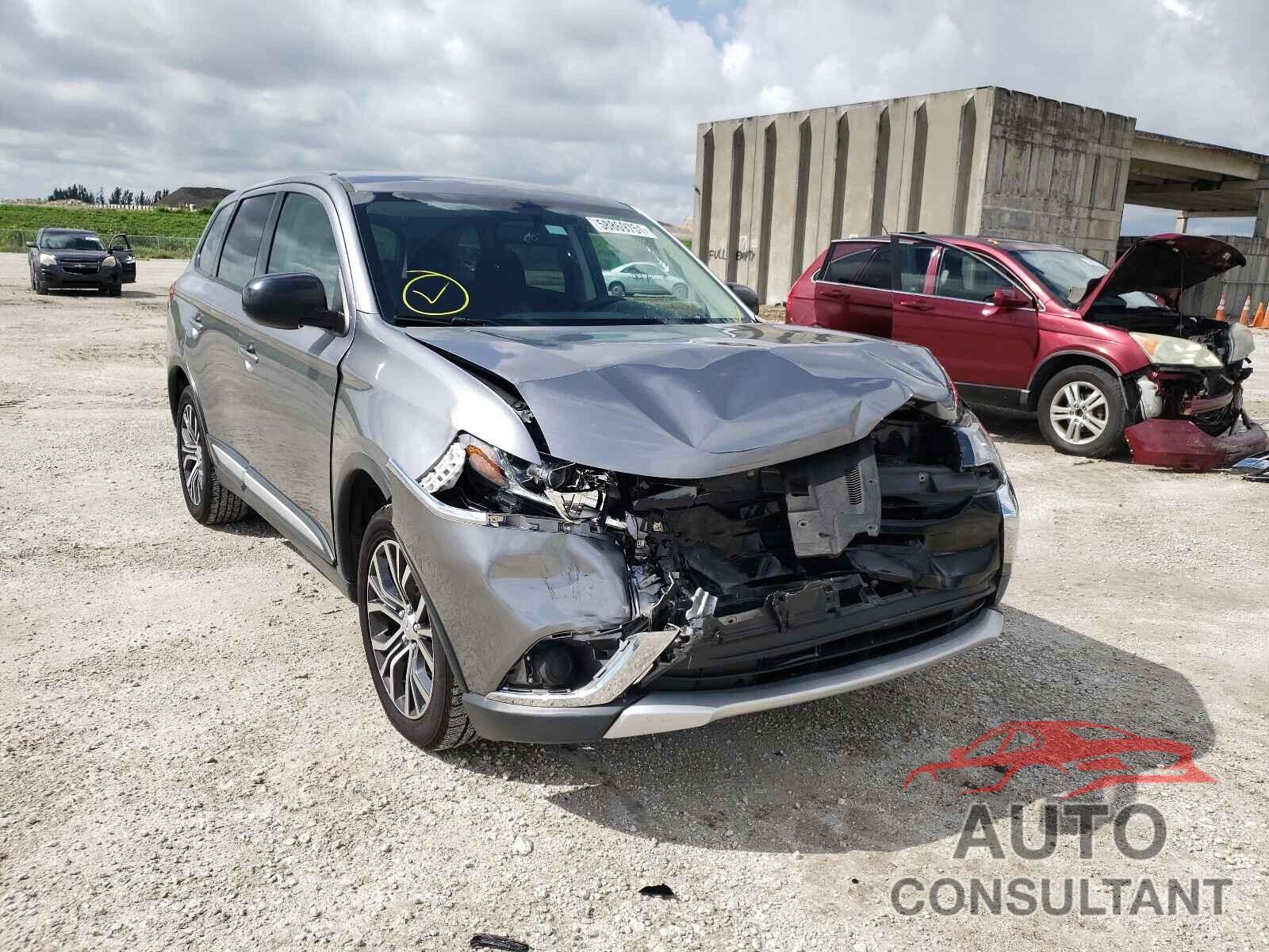 MITSUBISHI OUTLANDER 2018 - JA4AD2A32JJ002447