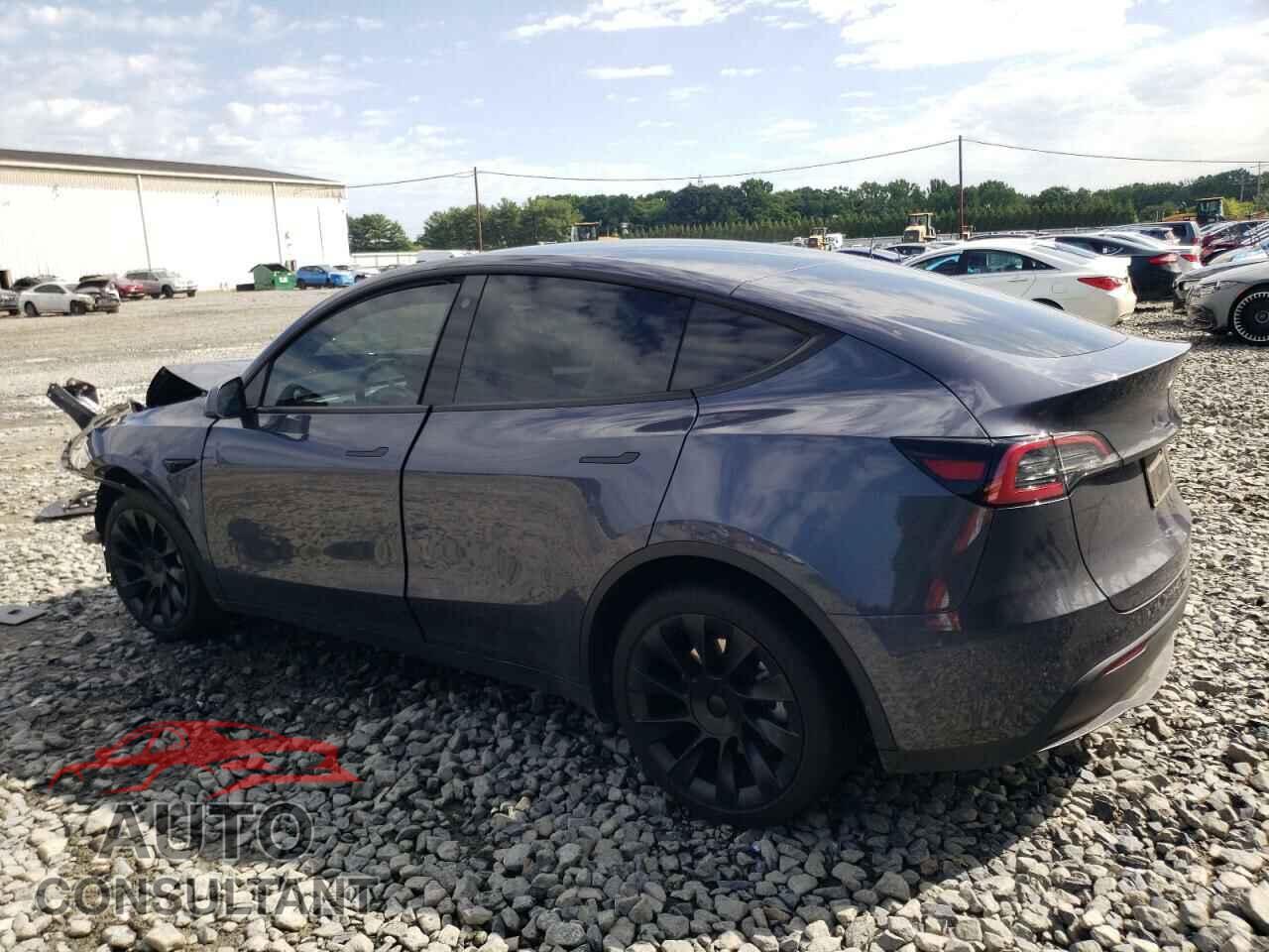 TESLA MODEL Y 2023 - 7SAYGAEE0PF661566