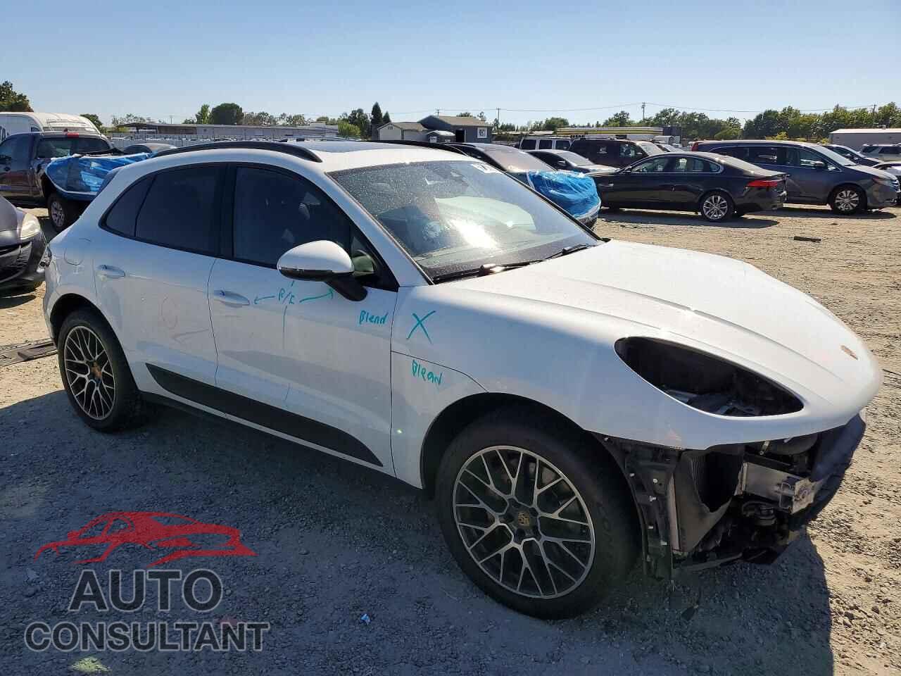 PORSCHE MACAN 2018 - WP1AB2A53JLB30860