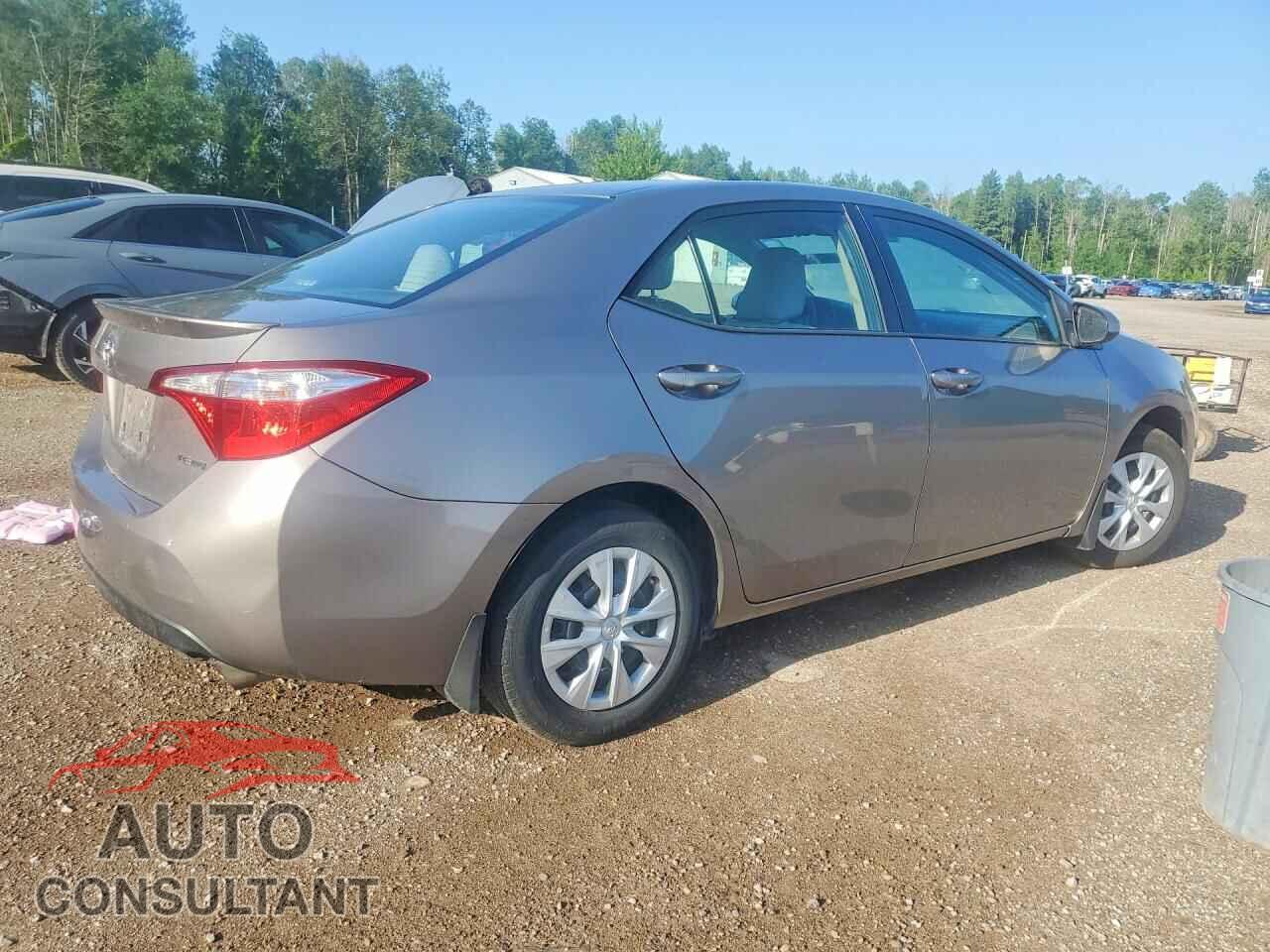 TOYOTA COROLLA 2015 - 2T1BPRHE7FC370417