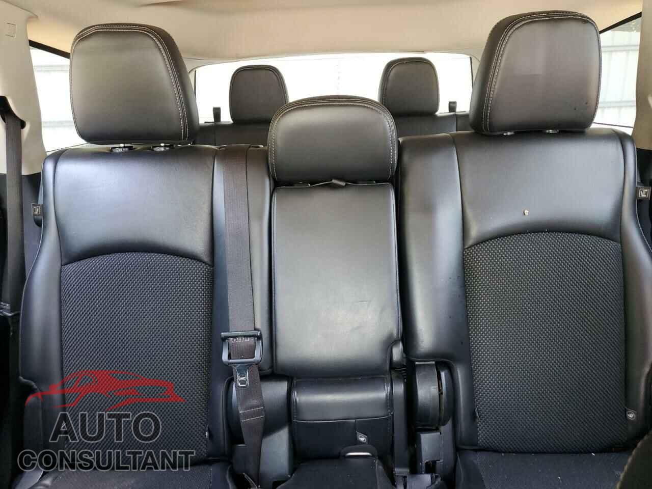 DODGE JOURNEY 2019 - 3C4PDCGG4KT857760