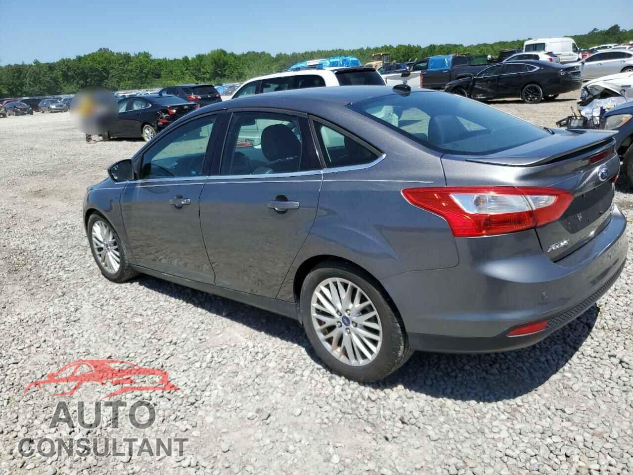 FORD FOCUS 2014 - 1FADP3J28EL109199
