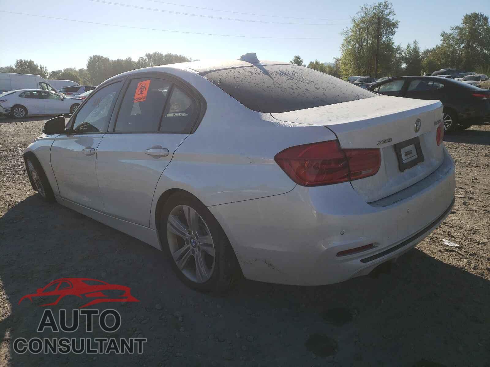 BMW 3 SERIES 2016 - WBA8E3G55GNU01772
