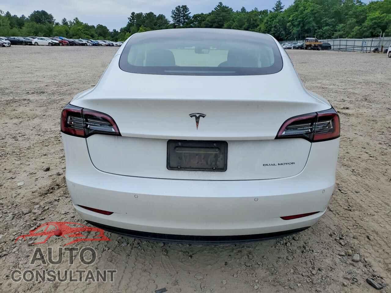 TESLA MODEL 3 2022 - 5YJ3E1EB9NF107524