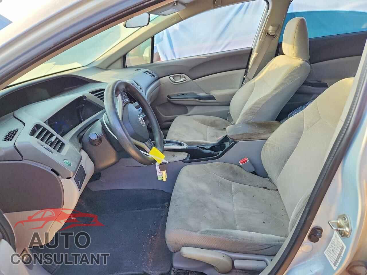 HONDA CIVIC 2012 - 2HGFB2F53CH571776