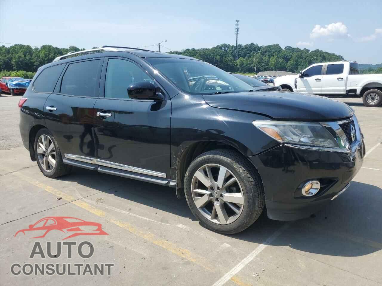 NISSAN PATHFINDER 2013 - 5N1AR2MM8DC668986
