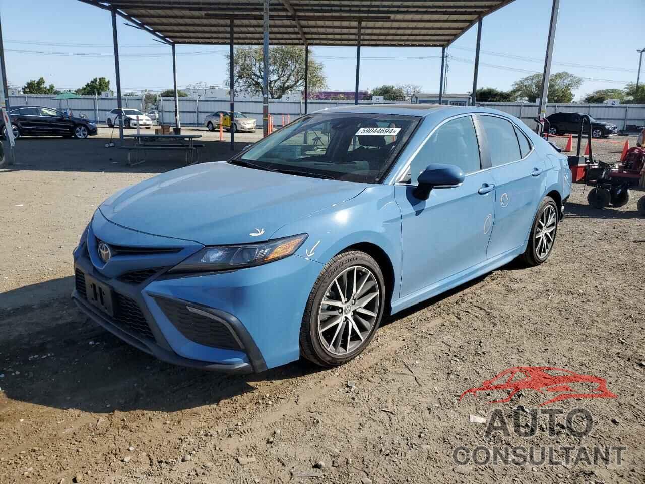TOYOTA CAMRY 2024 - 4T1G11AK2RU240542