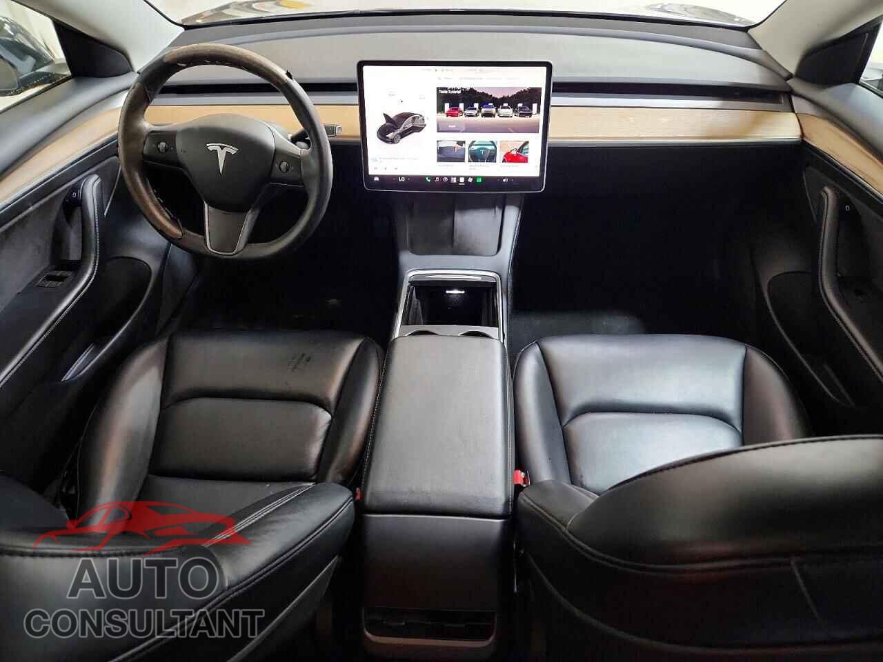TESLA MODEL 3 2022 - 5YJ3E1EA3NF285727