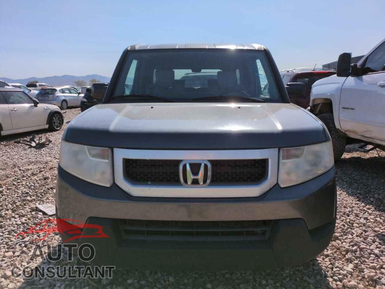 HONDA ELEMENT 2011 - 5J6YH1H75BL001482