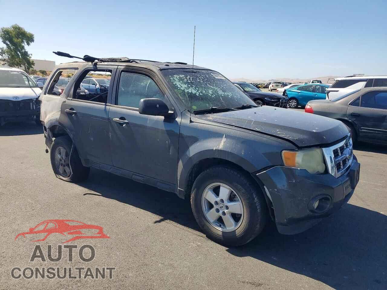 FORD ESCAPE 2009 - 1FMCU03719KD07247