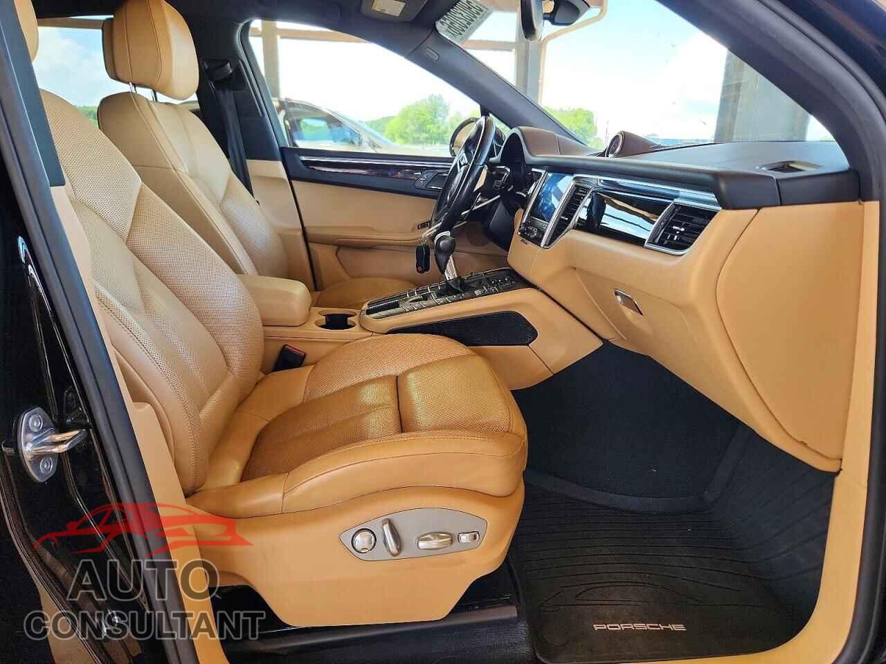 PORSCHE MACAN 2018 - WP1AB2A59JLB40258
