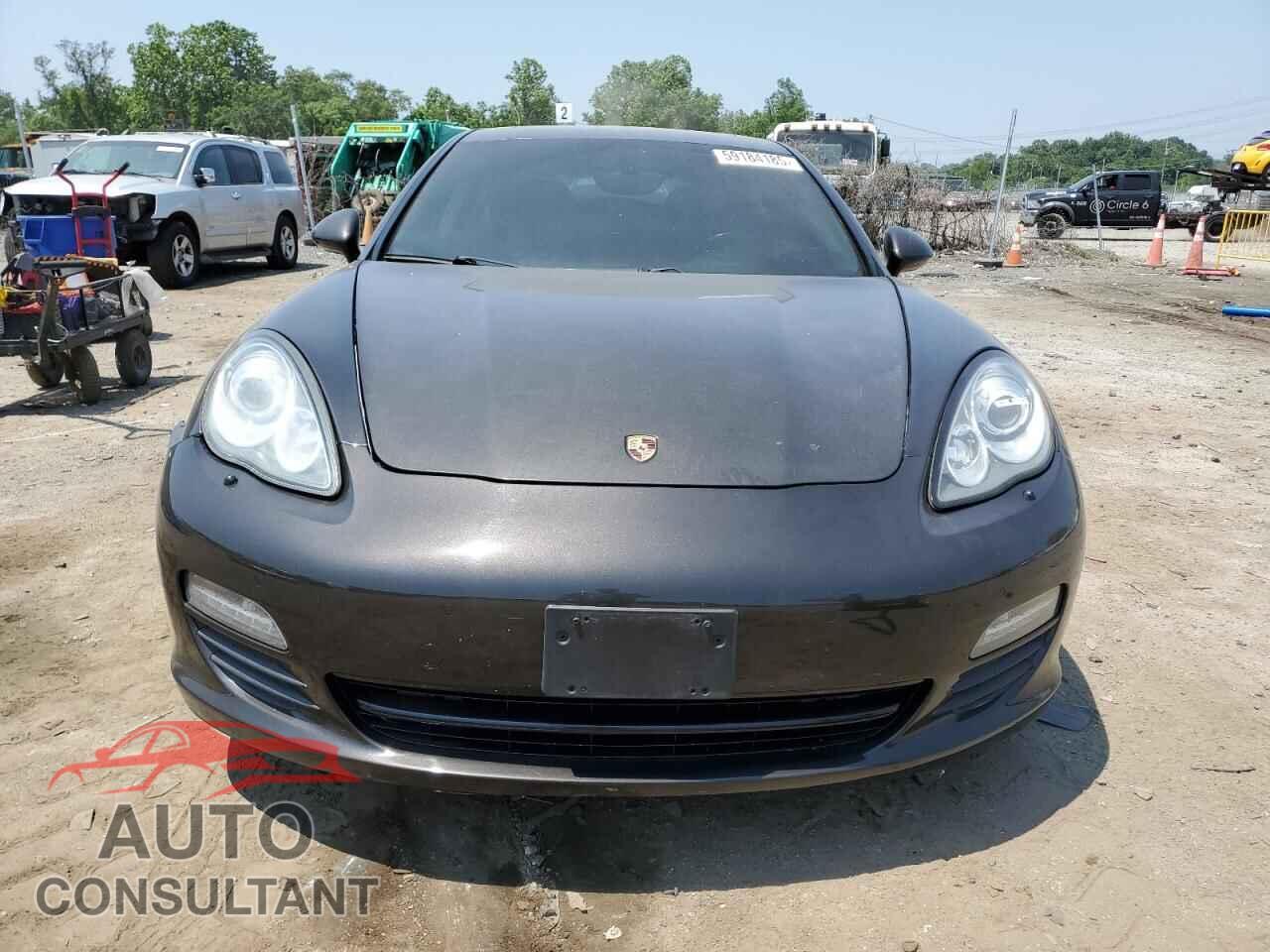 PORSCHE PANAMERA 2011 - WP0AA2A72BL011382