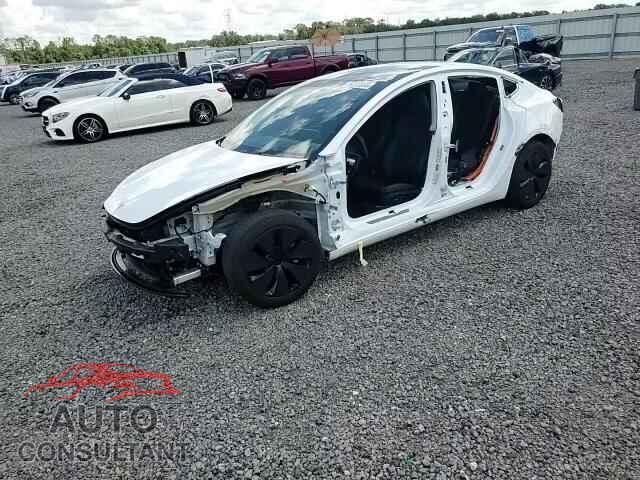 TESLA MODEL 3 2024 - 5YJ3E1EA5RF756458