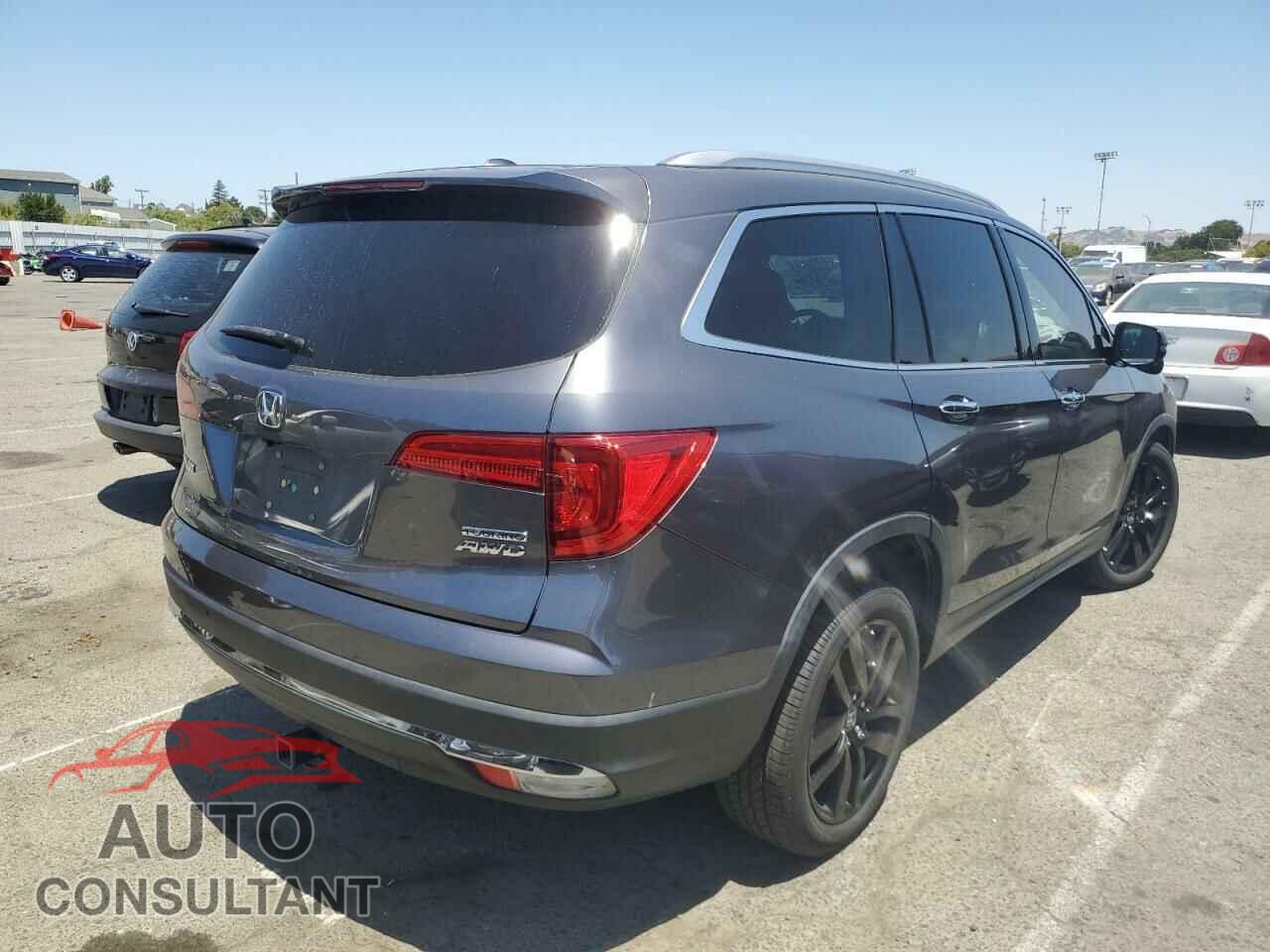 HONDA PILOT 2017 - 5FNYF6H93HB001714