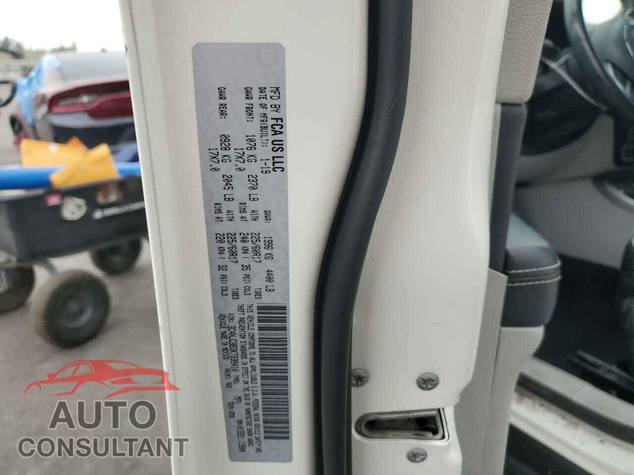 JEEP COMPASS 2019 - 3C4NJCBB3KT699410