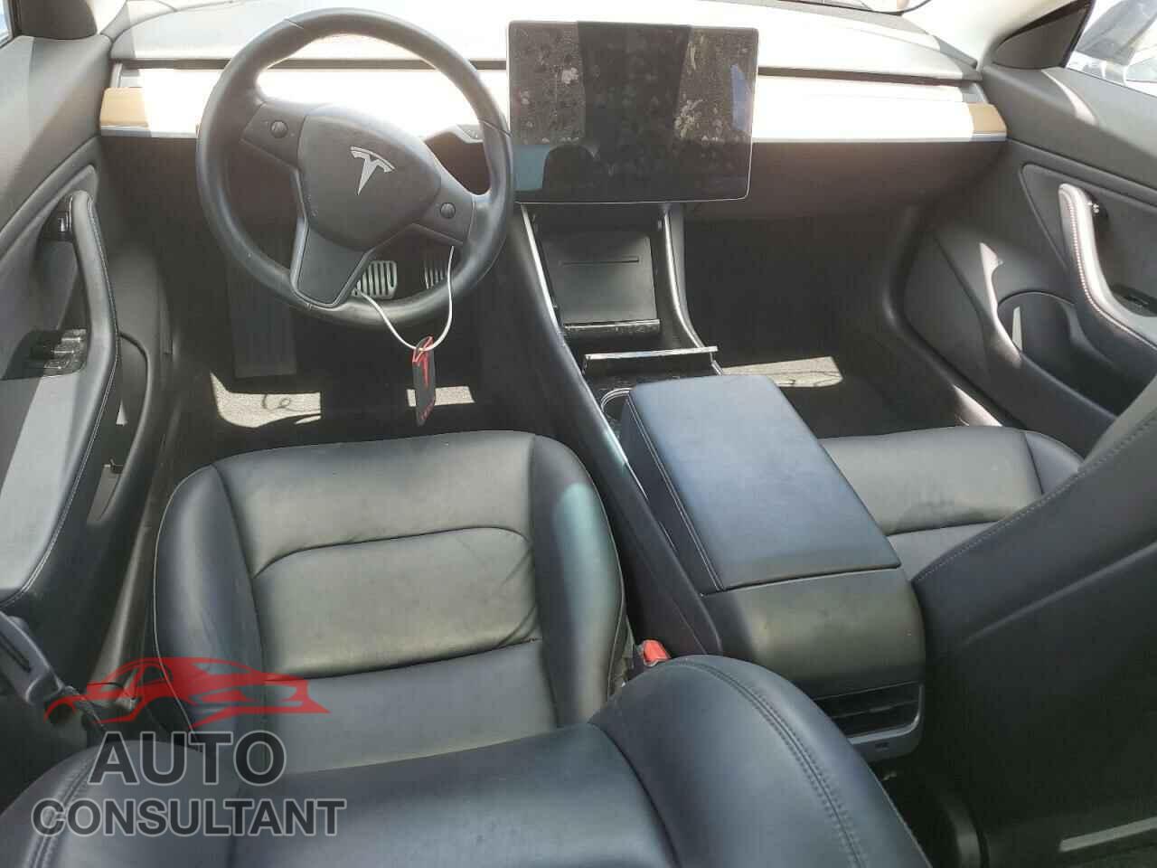 TESLA MODEL 3 2018 - 5YJ3E1EA9JF158779