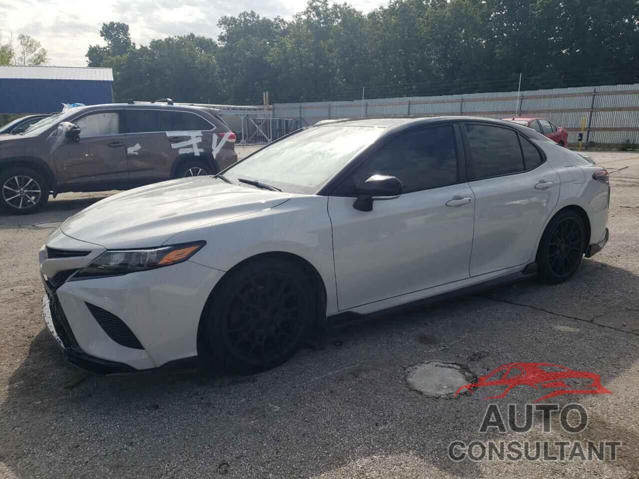 TOYOTA CAMRY 2021 - 4T1KZ1AK0MU052761