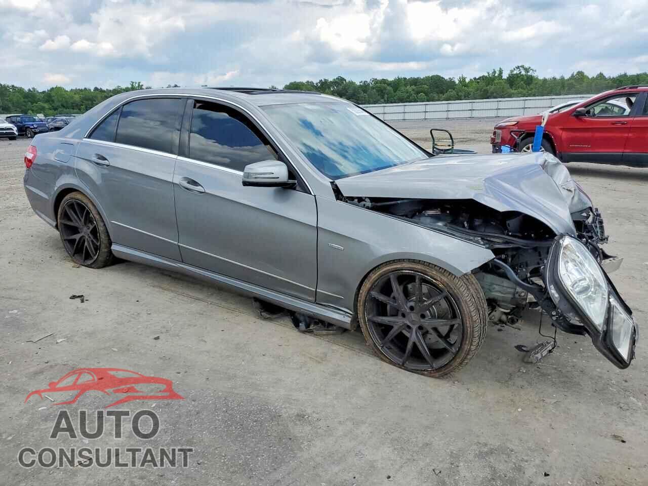 MERCEDES-BENZ E-CLASS 2012 - WDDHF5KB1CA603038