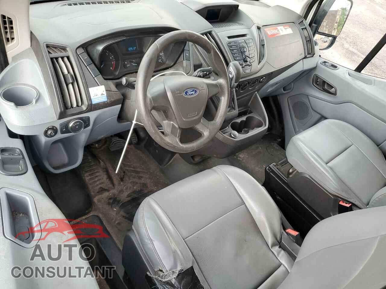FORD TRANSIT 2019 - 1FTYE2CM7KKB67736
