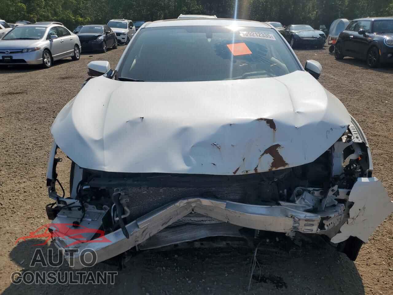 HONDA CIVIC 2018 - 2HGFC3A59JH220801