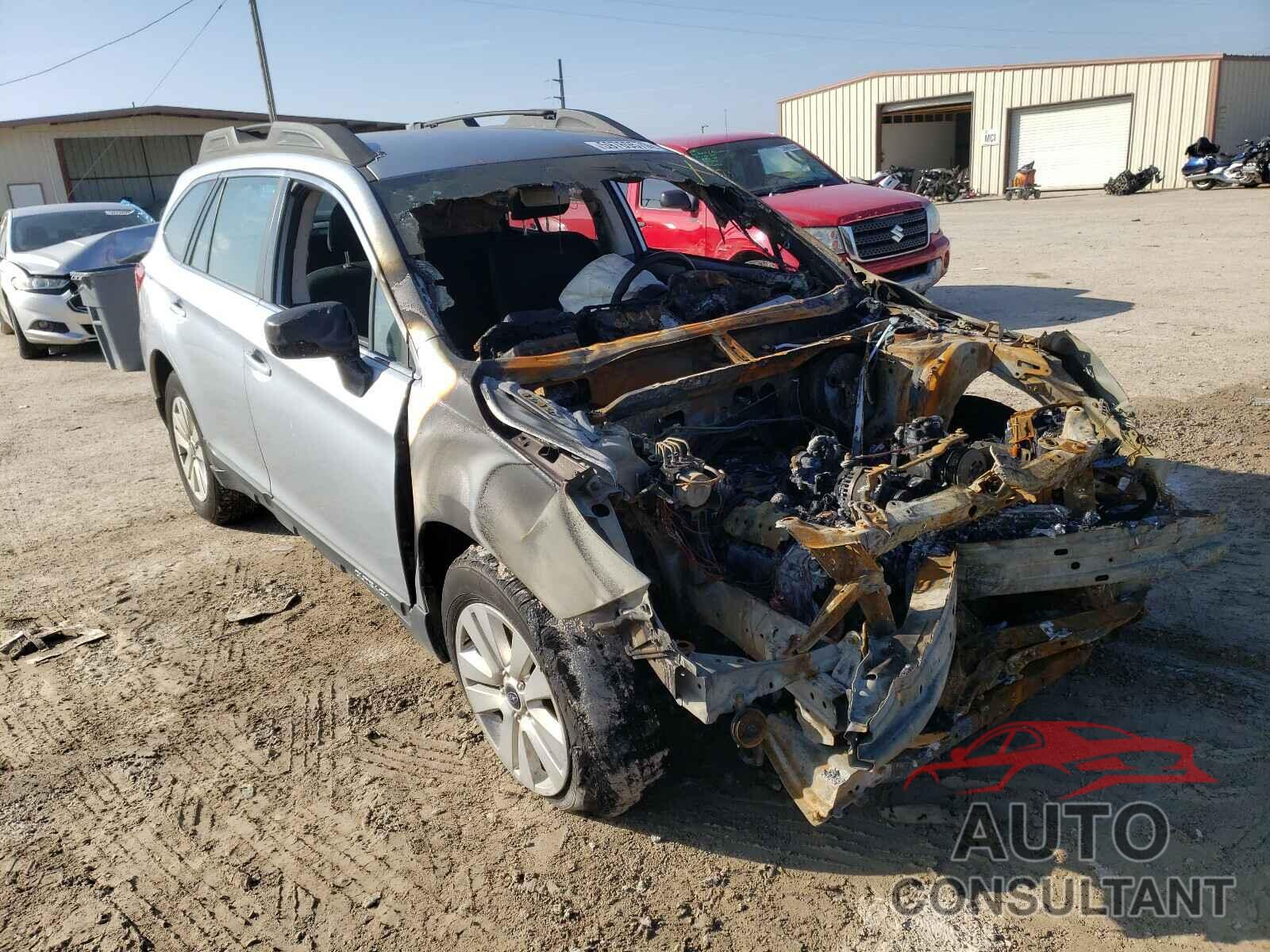 SUBARU OUTBACK 2018 - 4S4BSAACXJ3277896