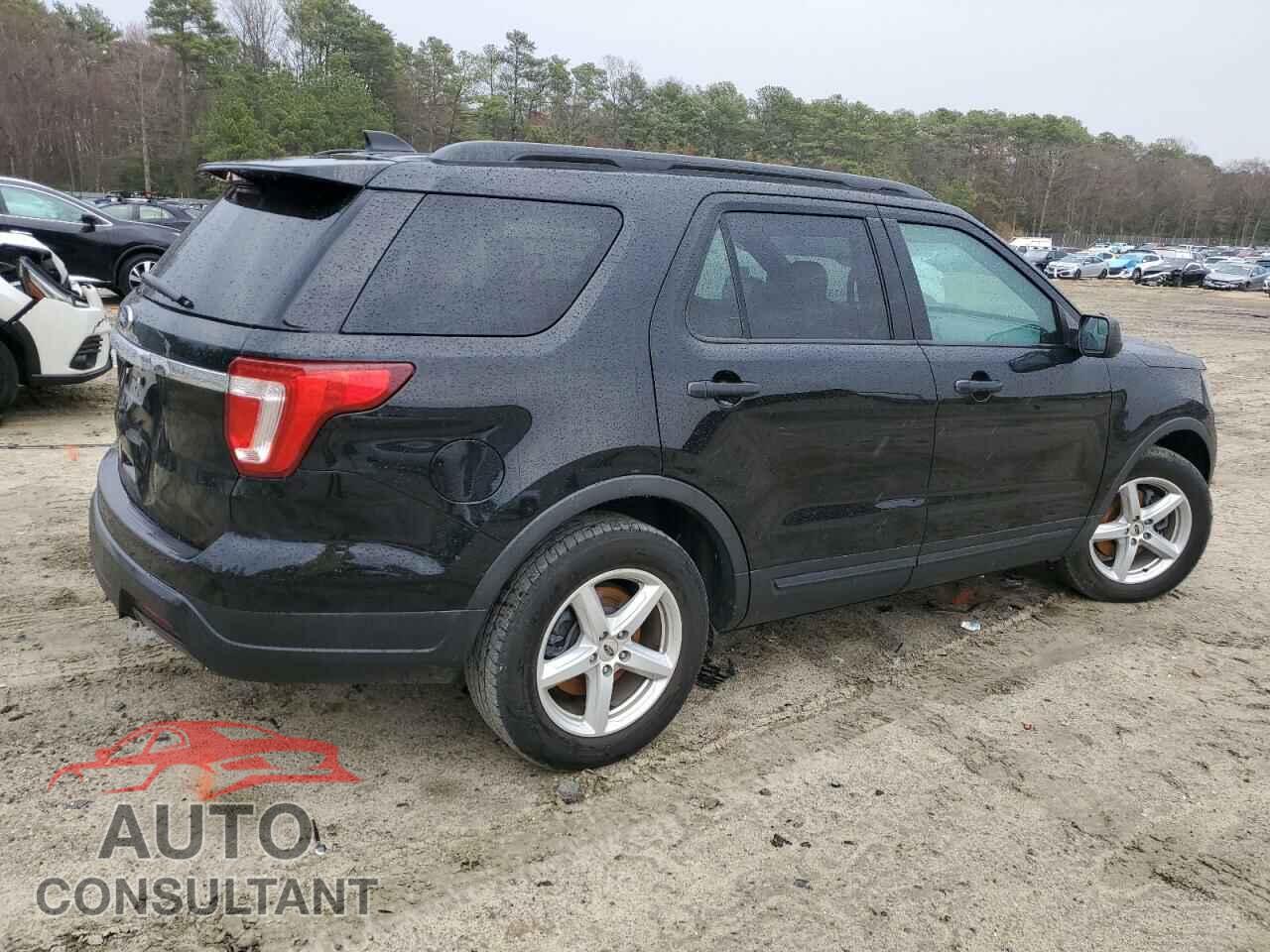 FORD EXPLORER 2018 - 1FM5K7B85JGB76011