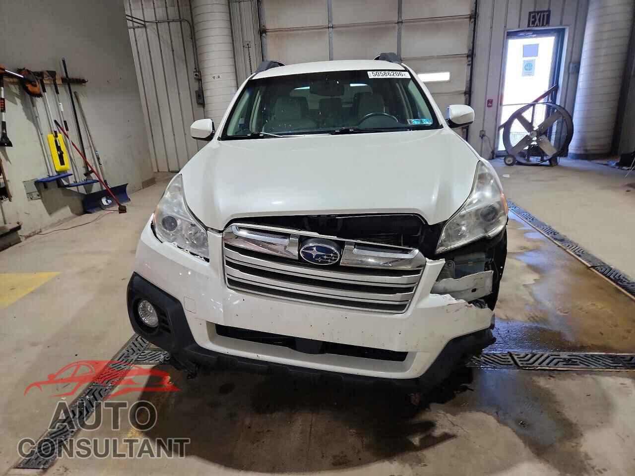 SUBARU OUTBACK 2013 - 4S4BRBCC9D3298063