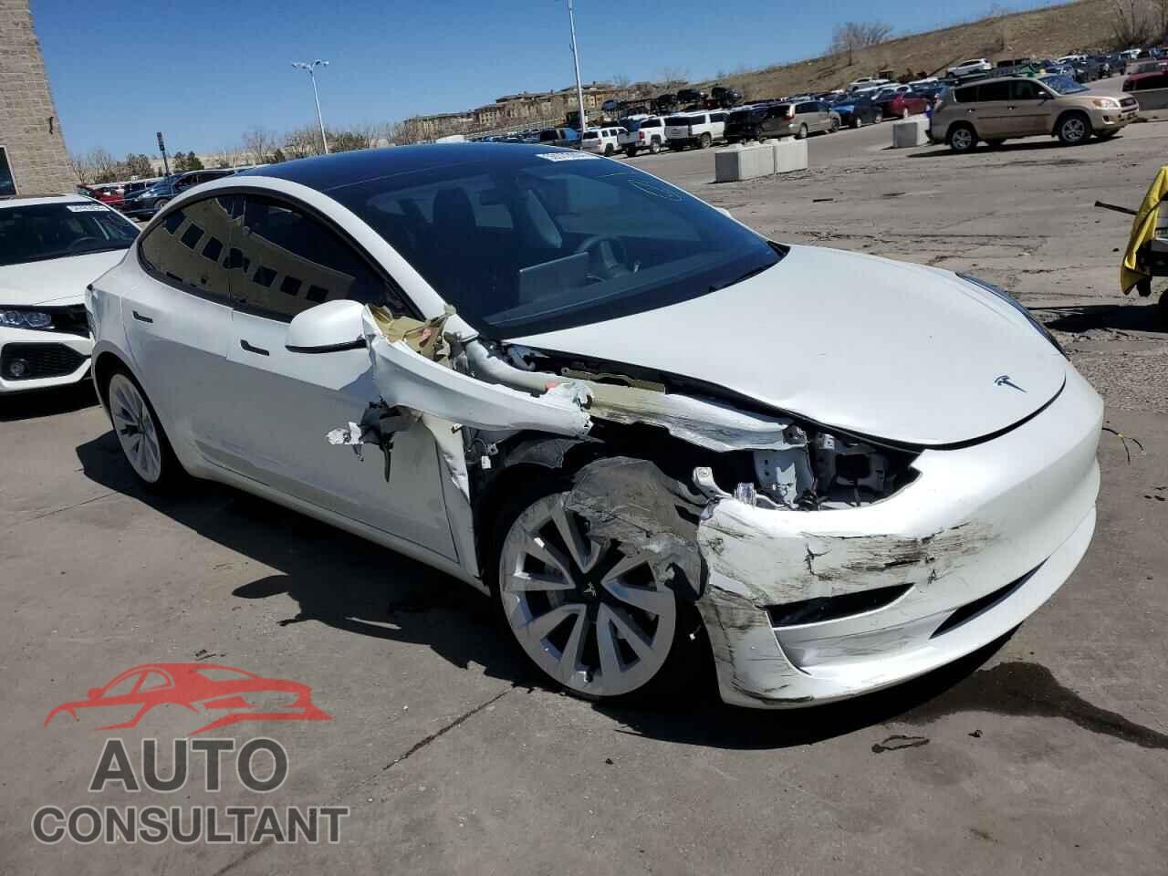 TESLA MODEL 3 2022 - 5YJ3E1EB6NF211775