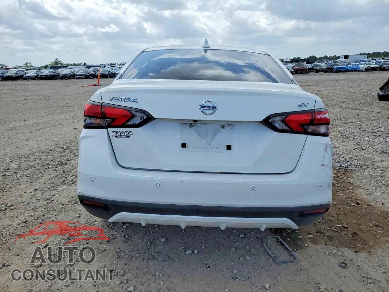 NISSAN VERSA 2021 - 3N1CN8EV9ML921467