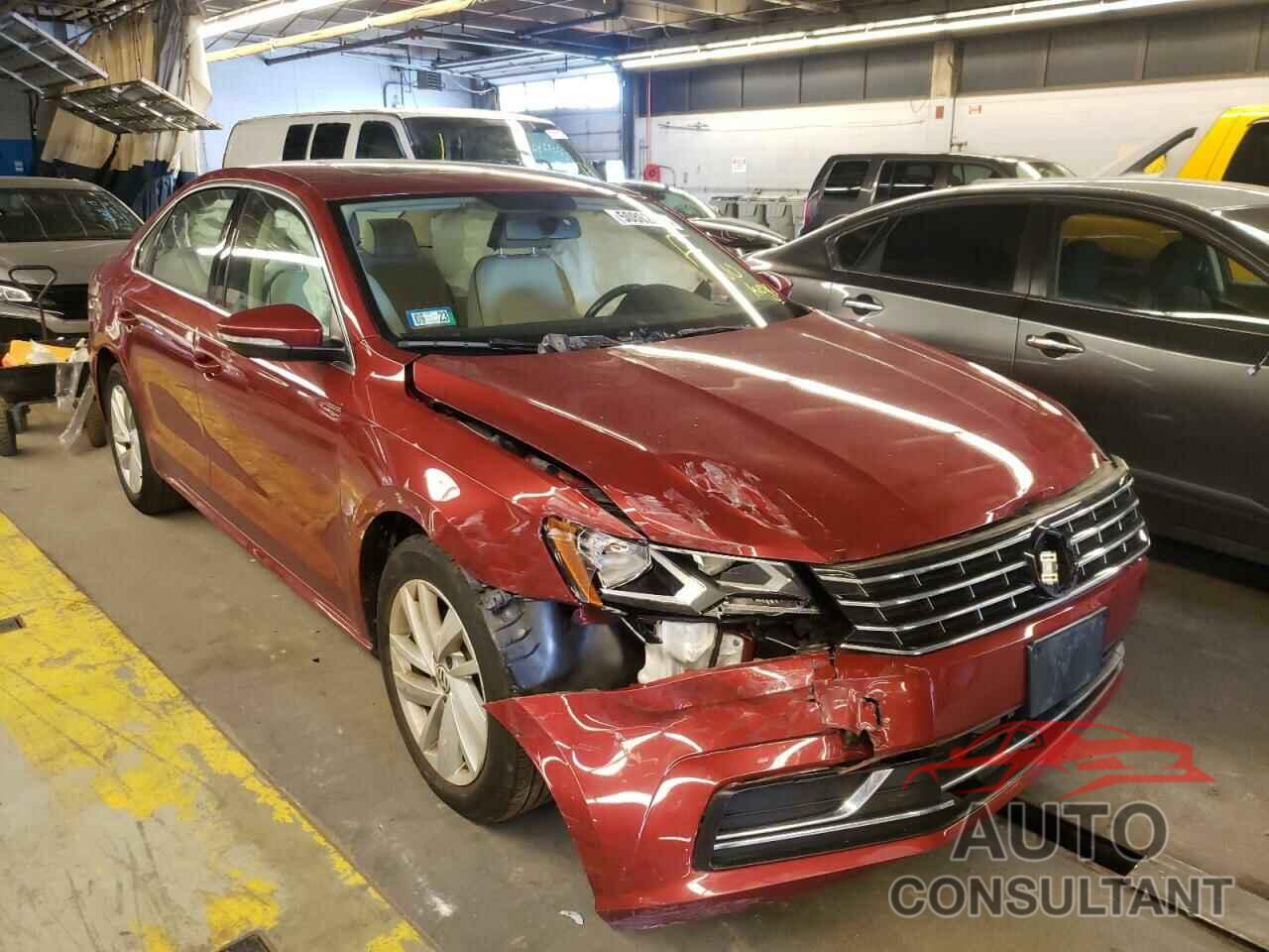 VOLKSWAGEN PASSAT 2018 - 1VWBA7A3XJC034323