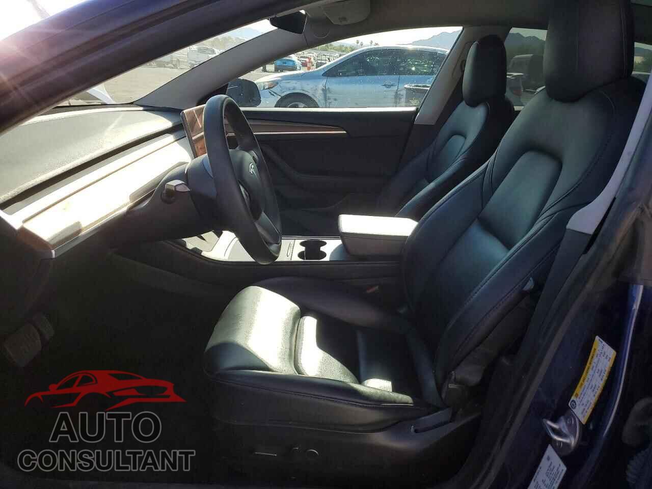 TESLA MODEL 3 2021 - 5YJ3E1EB4MF995484