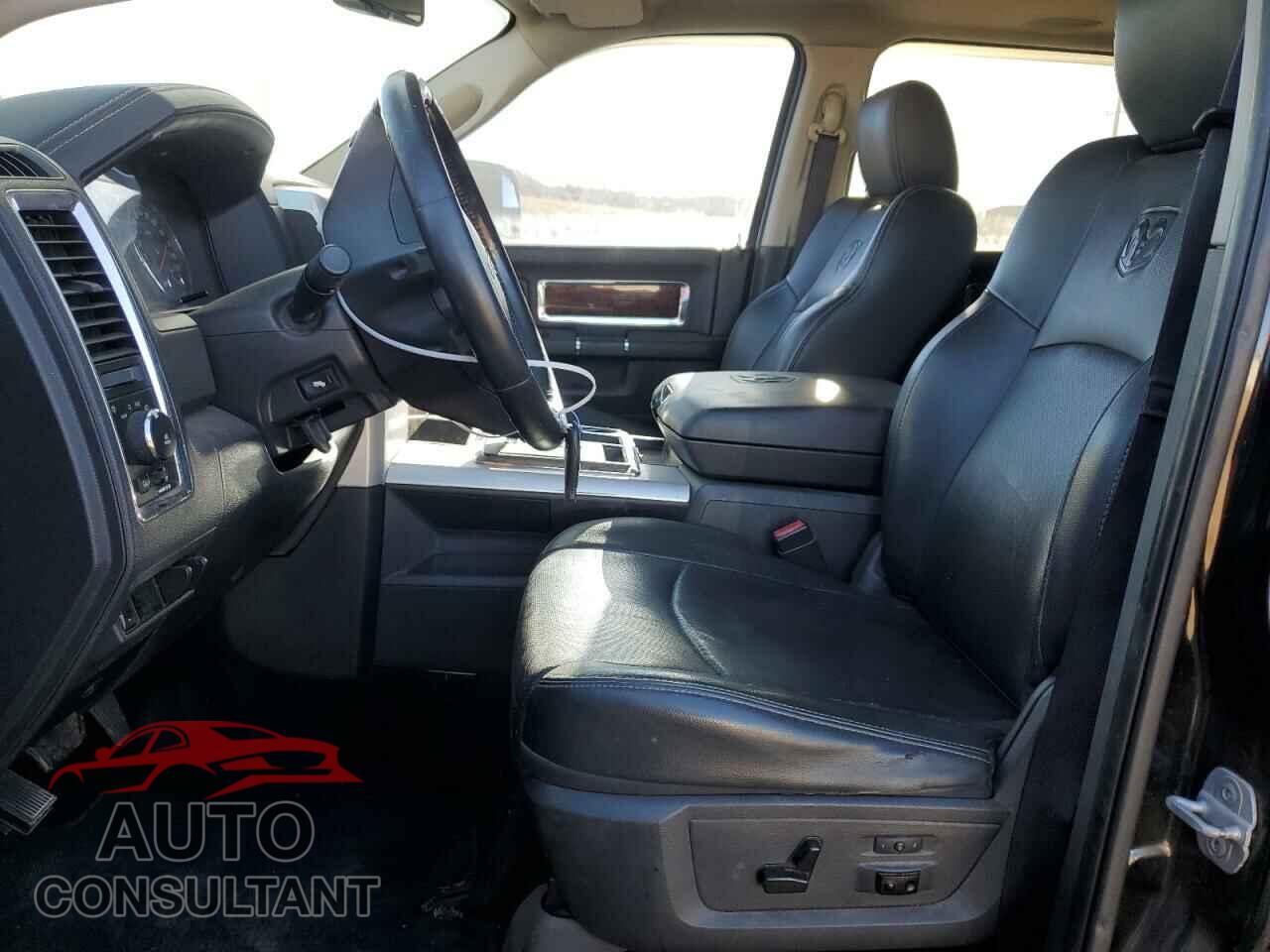 DODGE RAM 1500 2012 - 1C6RD7NT5CS128239