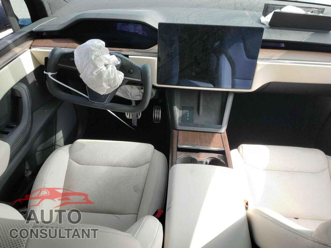 TESLA MODEL X 2023 - 7SAXCBE54PF377158