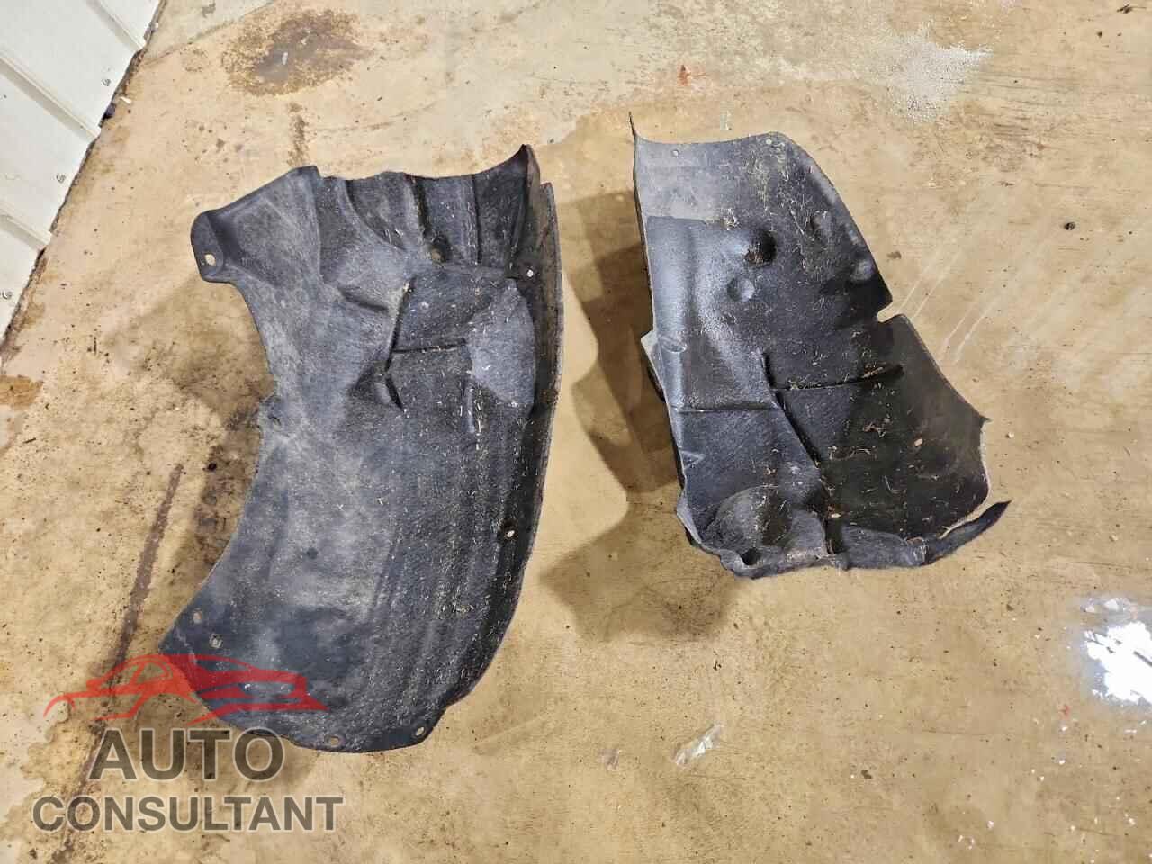 TESLA MODEL 3 2019 - 5YJ3E1EB2KF453751