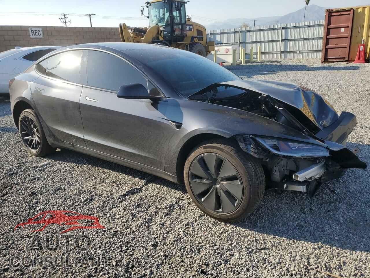 TESLA MODEL 3 2025 - 5YJ3E1EA2SF921422