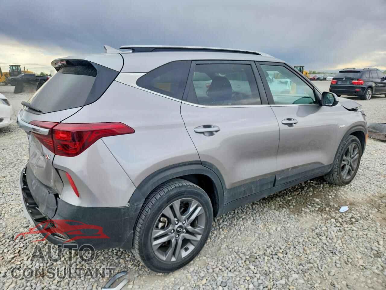 KIA SELTOS 2021 - KNDEUCAA5M7071033