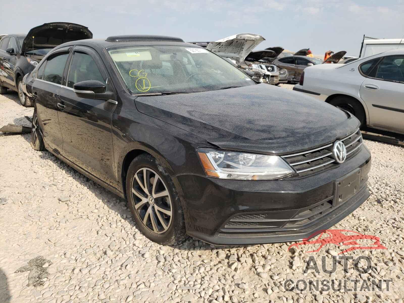 VOLKSWAGEN JETTA 2017 - 3VWDB7AJ2HM411708