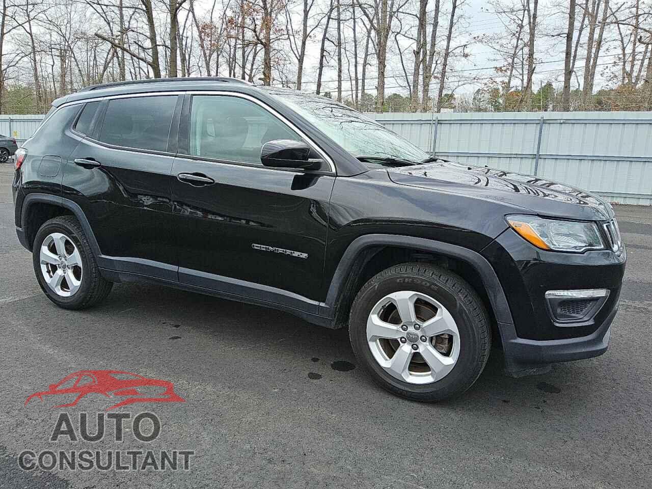 JEEP COMPASS 2019 - 3C4NJDBB7KT670515