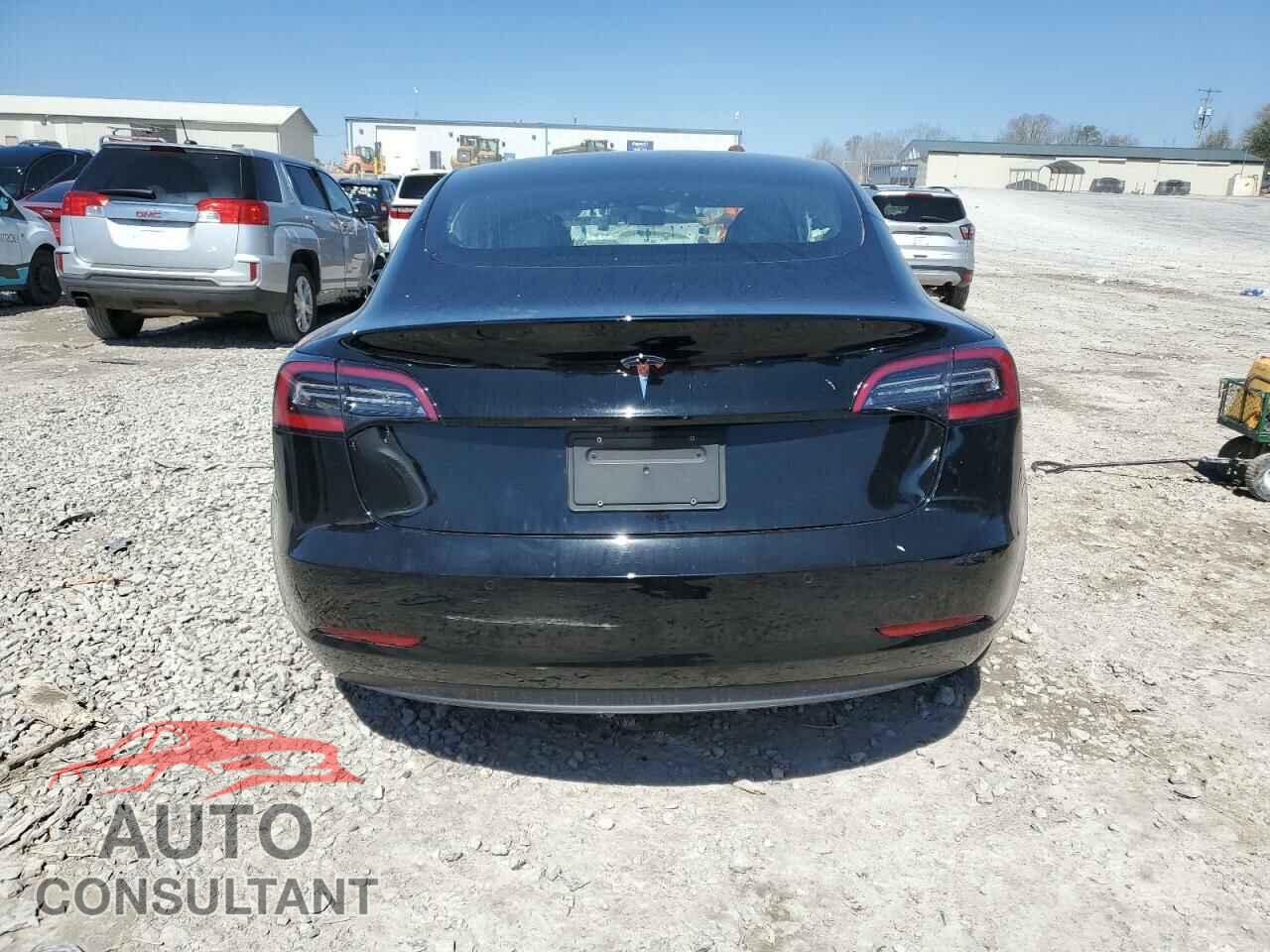 TESLA MODEL 3 2020 - 5YJ3E1EA4LF784677