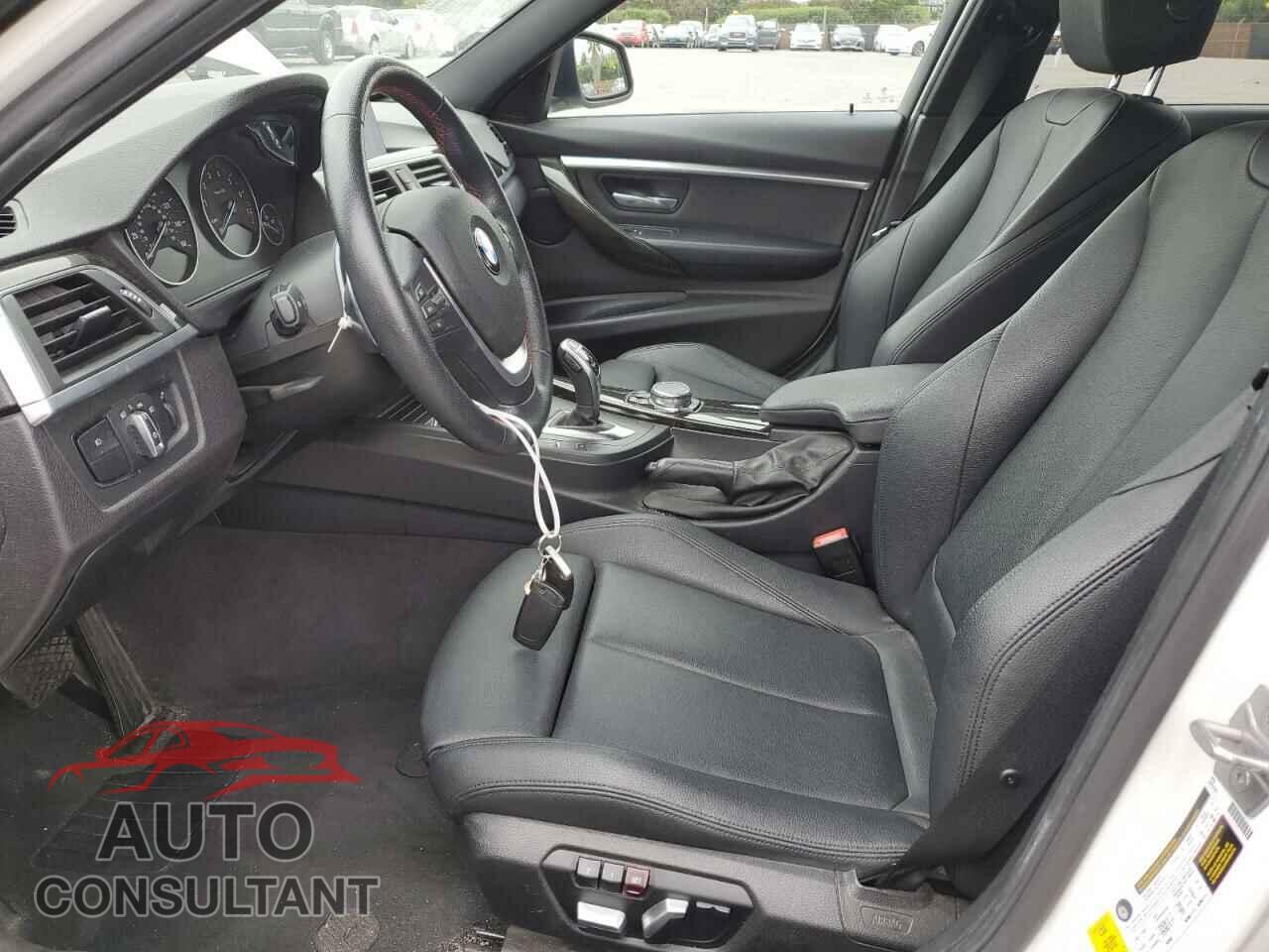 BMW 3 SERIES 2016 - WBA8E9G51GNU27773