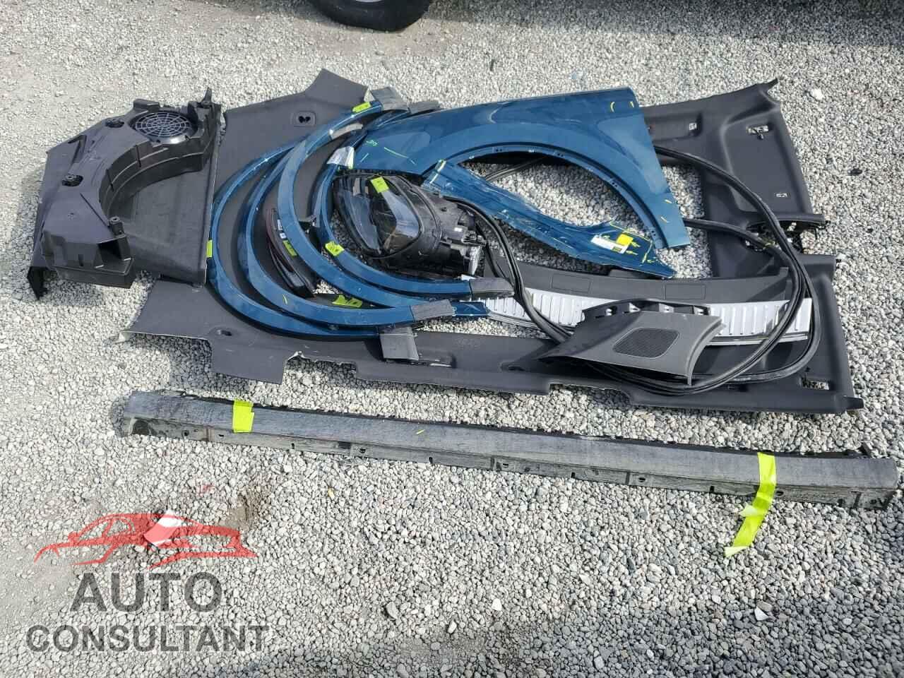 PORSCHE CAYENNE 2024 - WP1AA2AY4RDA03814