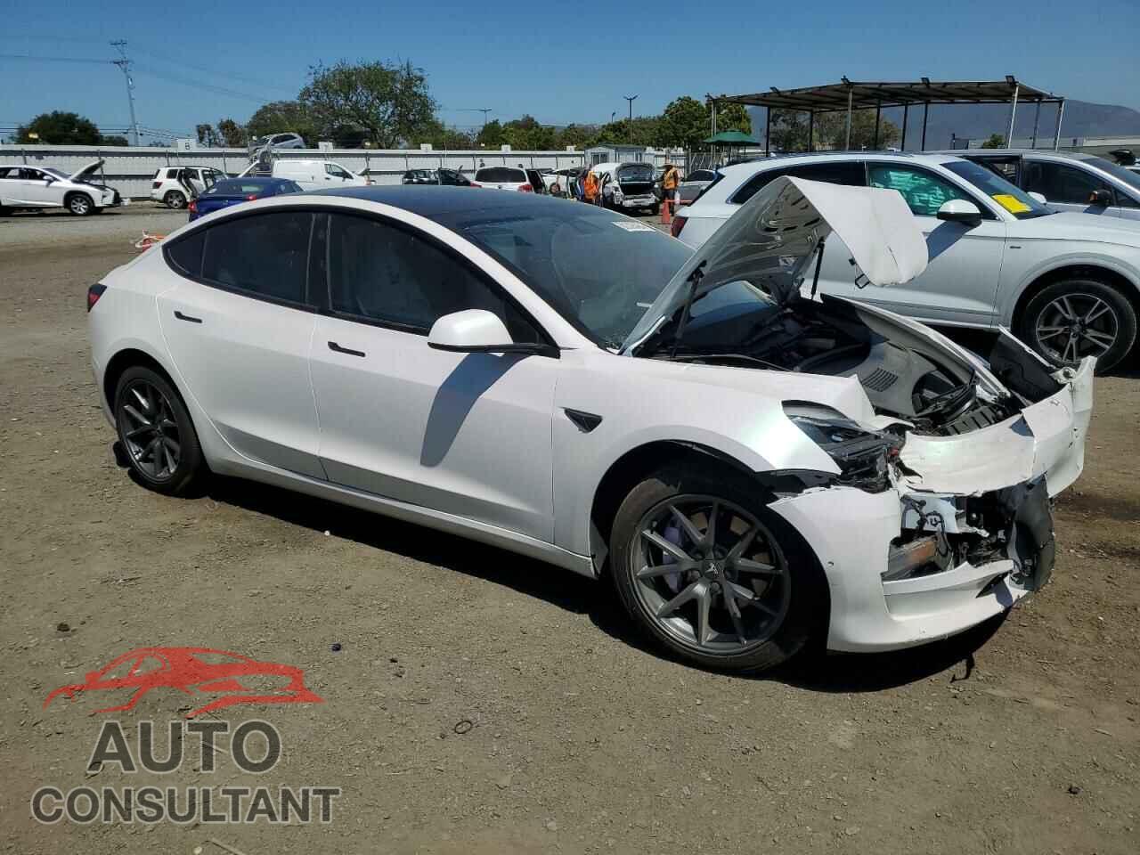 TESLA MODEL 3 2022 - 5YJ3E1EA7NF373311
