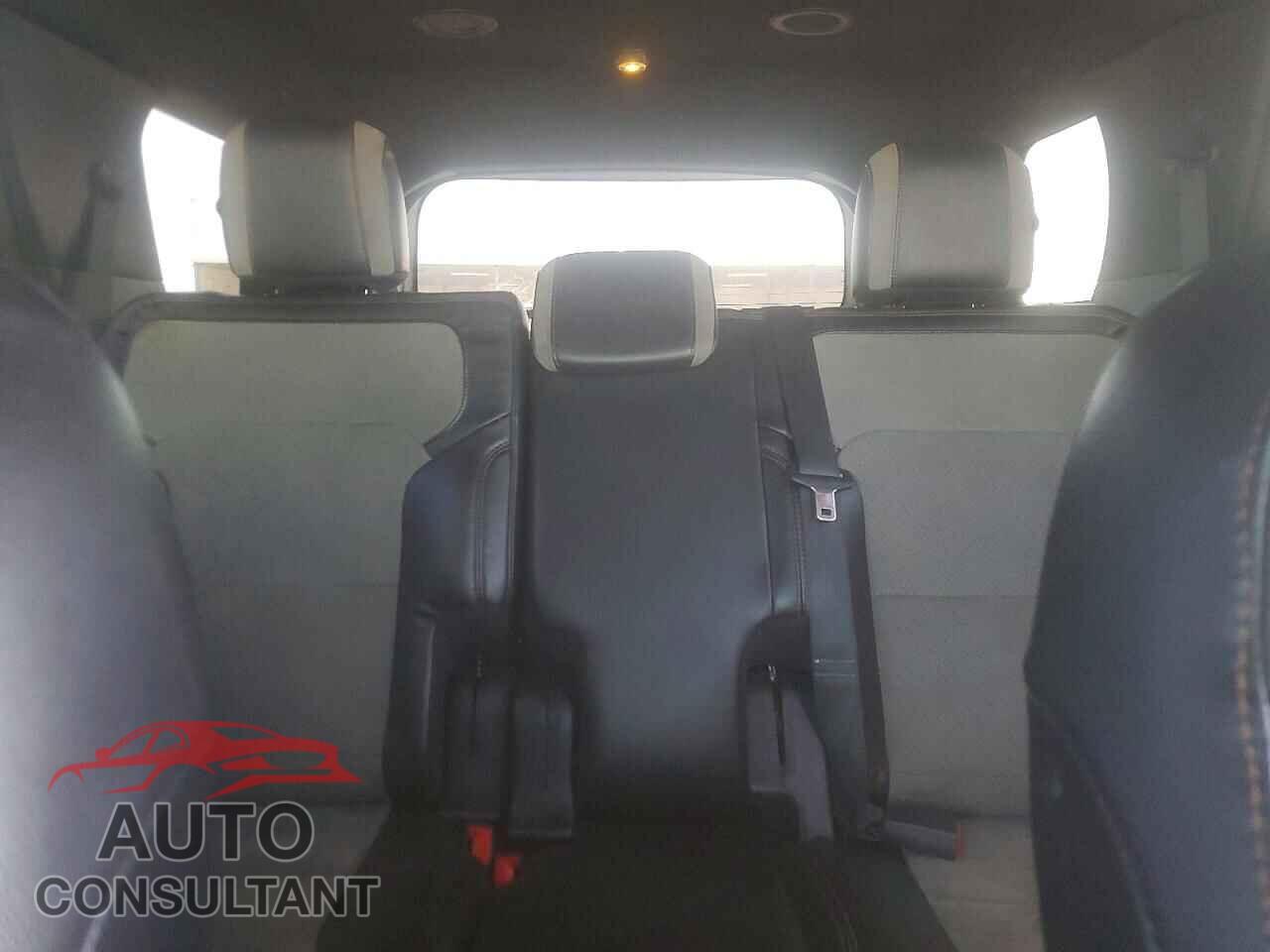 FORD EXPLORER 2017 - 1FM5K8D89HGB46006