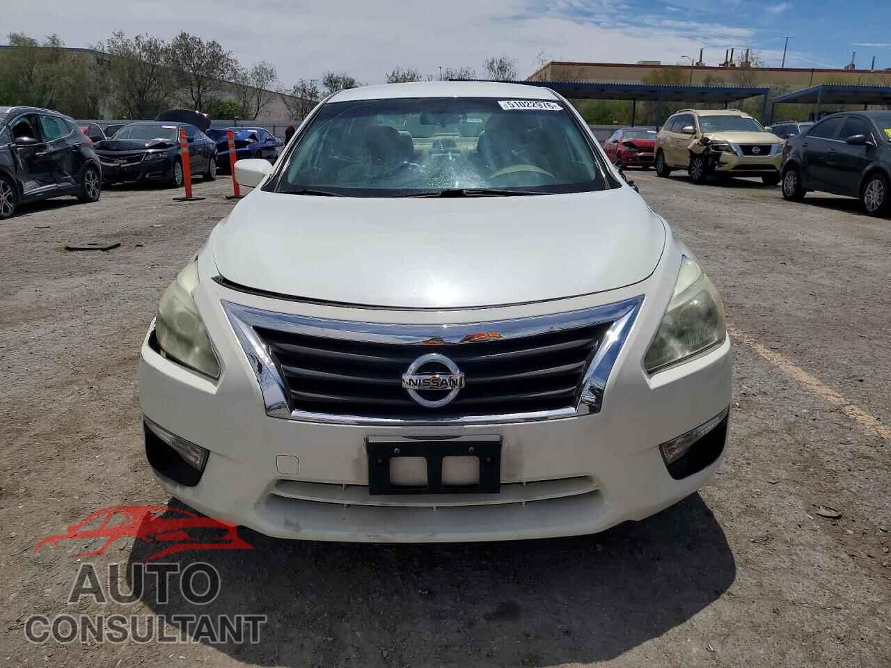 NISSAN ALTIMA 2013 - 1N4BL3AP3DN483379