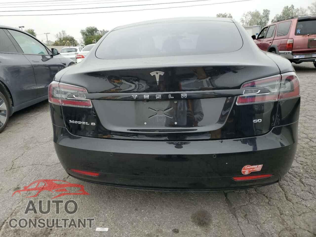 TESLA MODEL S 2017 - 5YJSA1E14HF177290