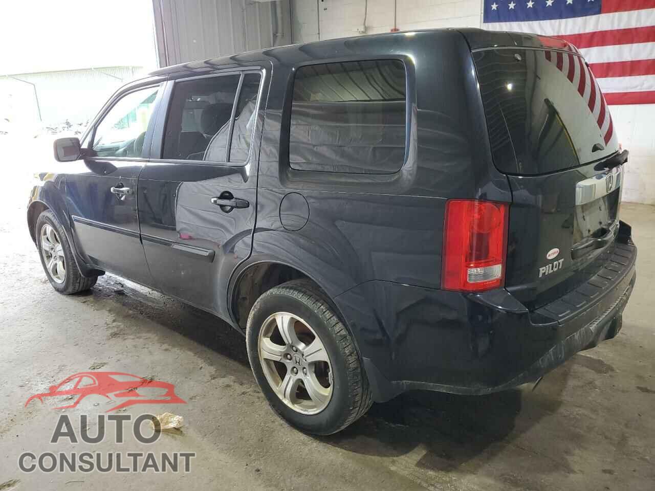HONDA PILOT 2013 - 5FNYF4H48DB068909
