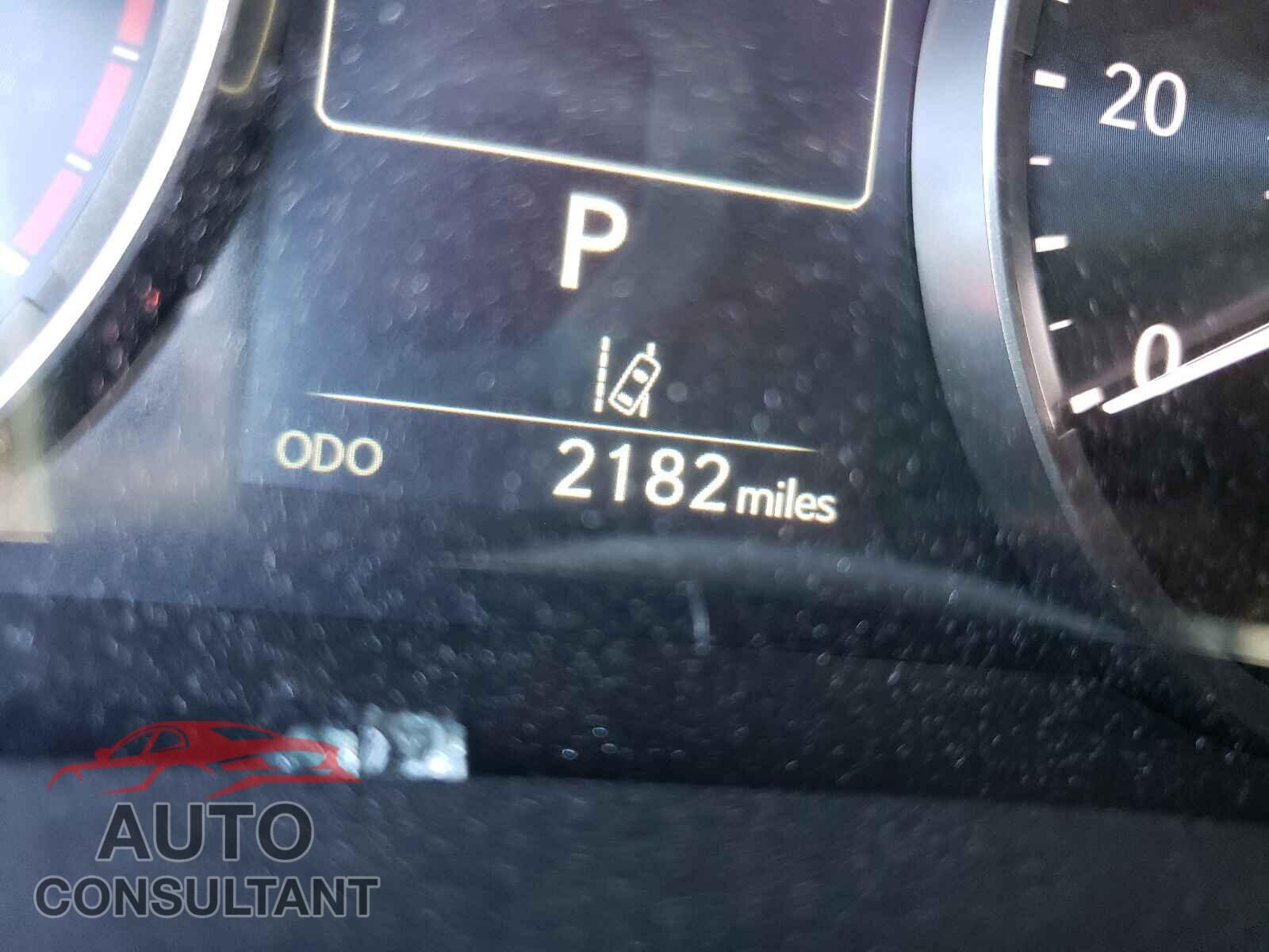 LEXUS IS 2021 - JTHAA1D22M5113782